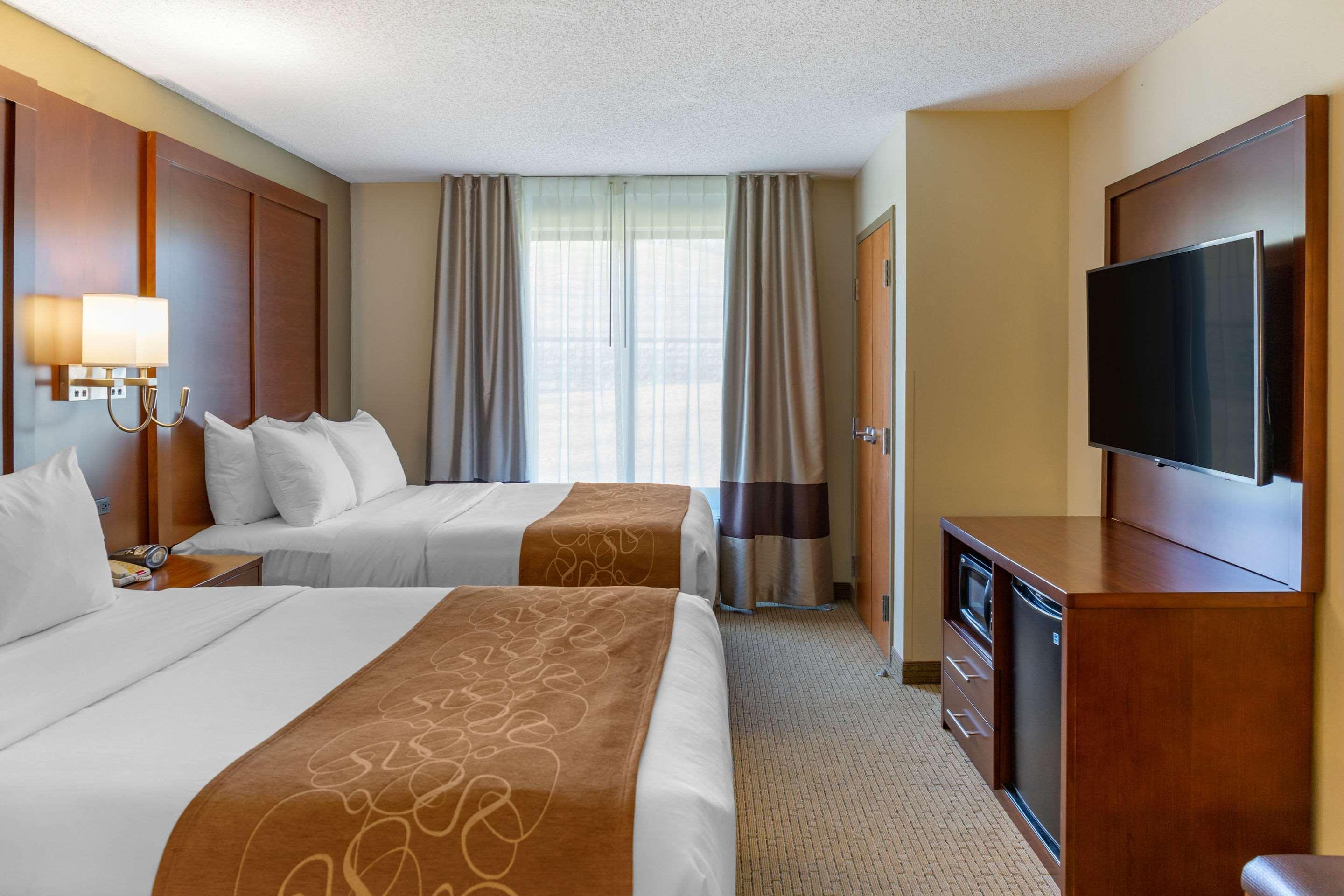 Comfort Suites Lancaster Amish Country Smoketown  Екстериор снимка