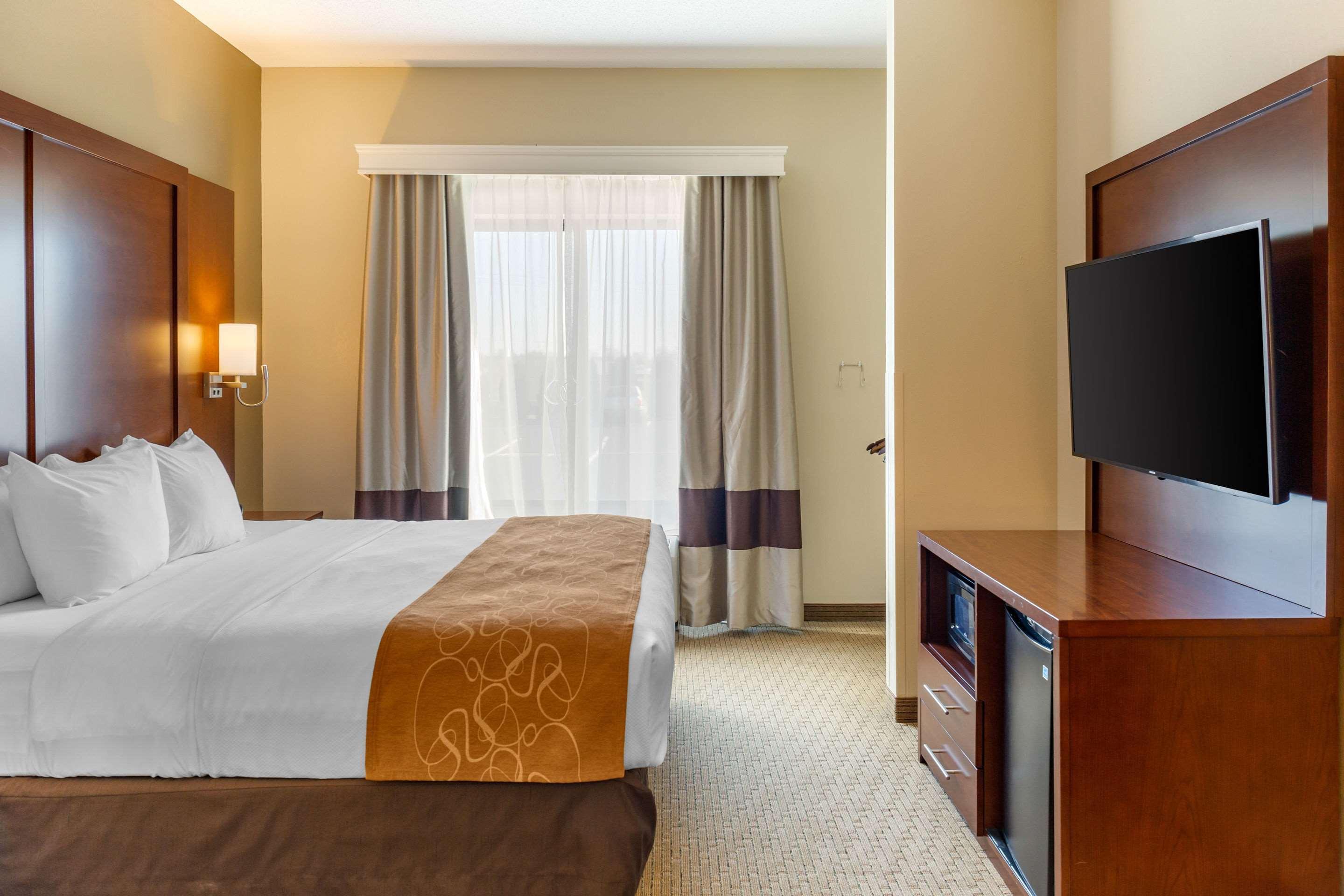 Comfort Suites Lancaster Amish Country Smoketown  Екстериор снимка