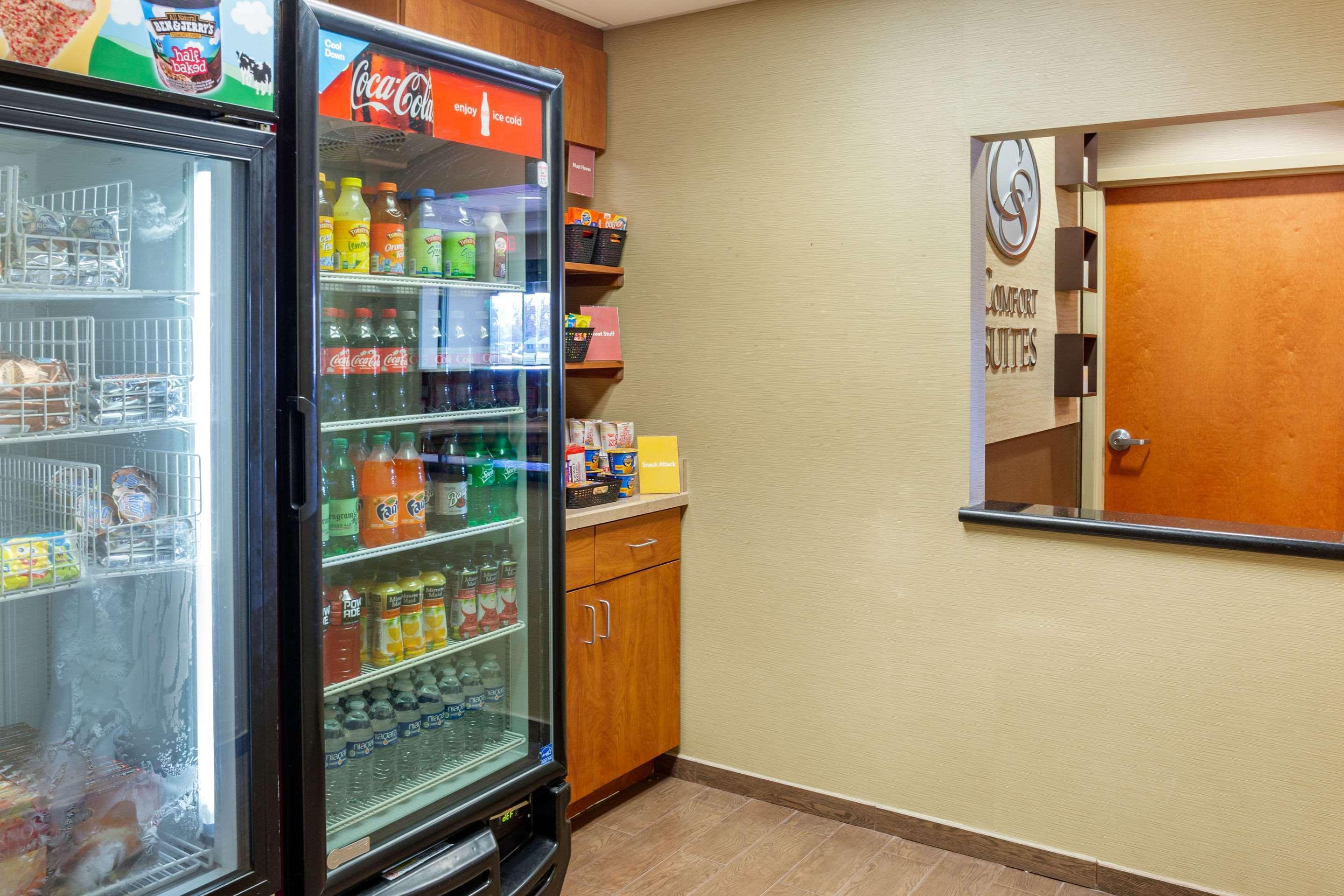 Comfort Suites Lancaster Amish Country Smoketown  Екстериор снимка