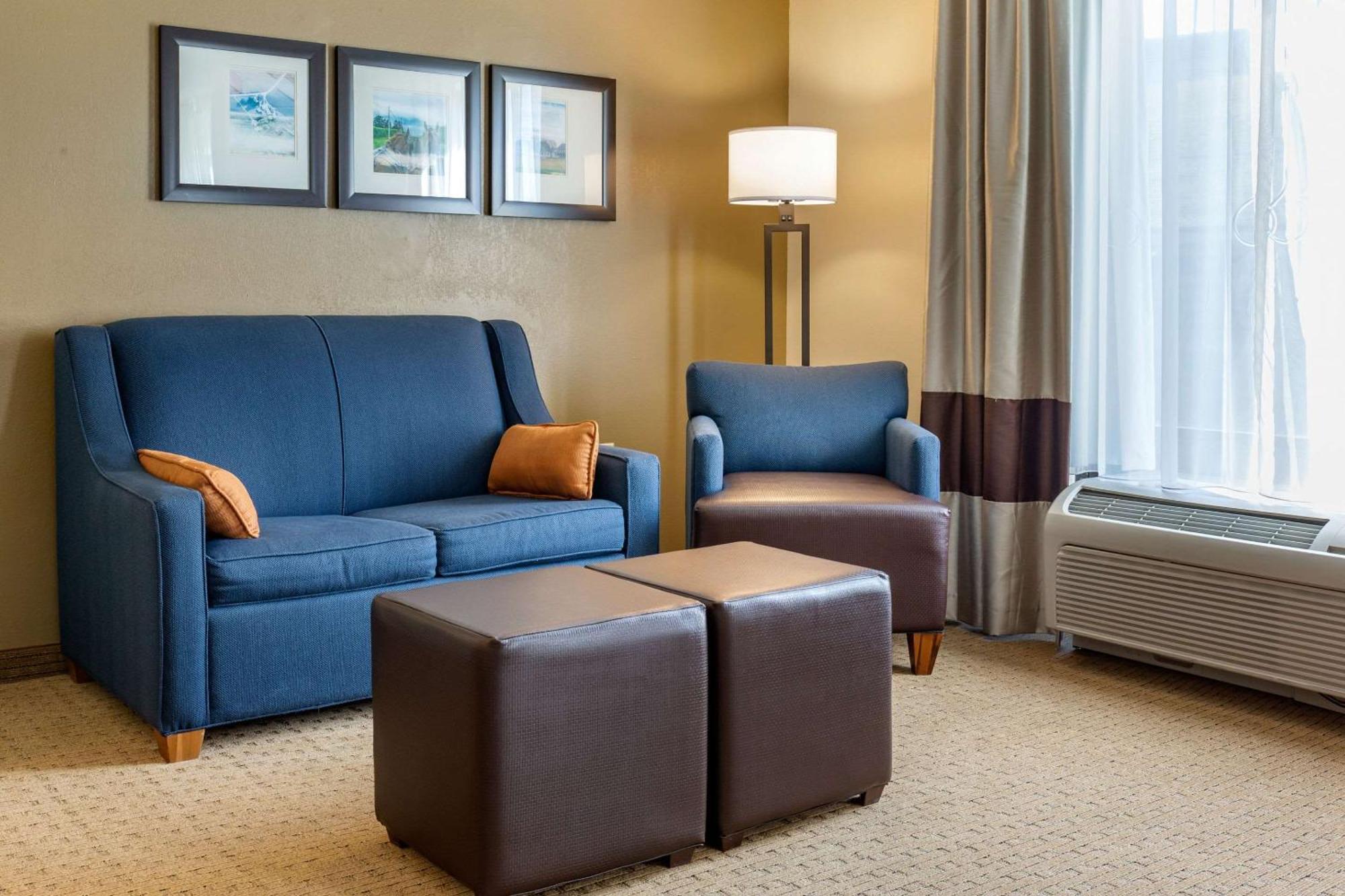 Comfort Suites Lancaster Amish Country Smoketown  Екстериор снимка