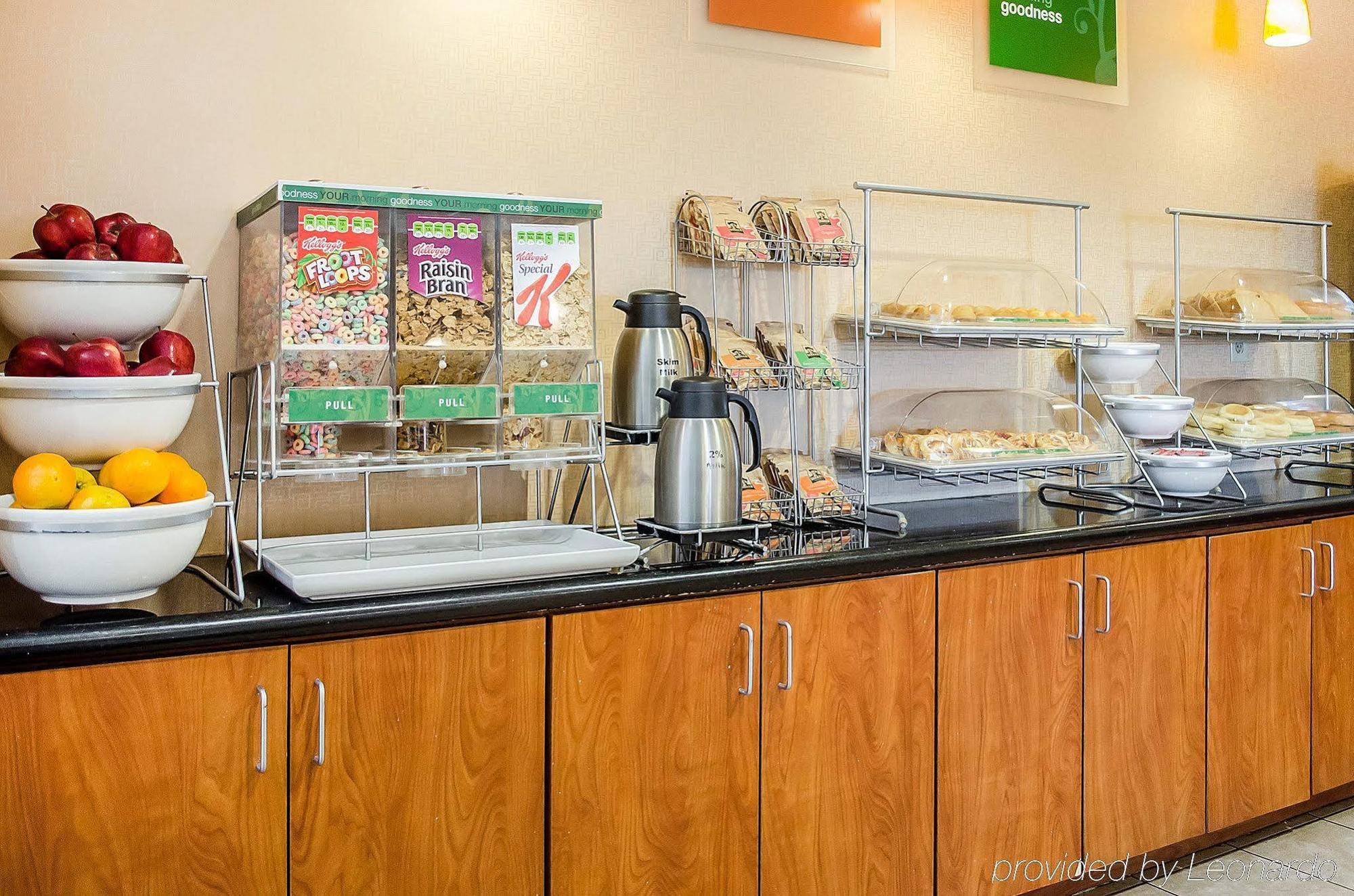 Comfort Suites Lancaster Amish Country Smoketown  Екстериор снимка